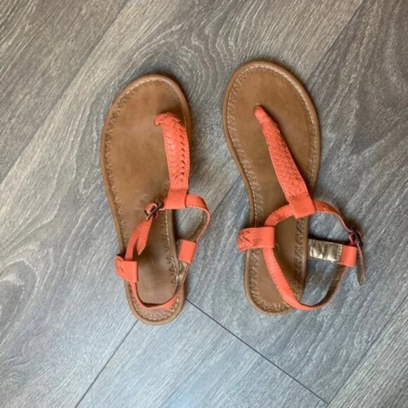 Aldo Women's T-Strap Flat Sandals Braided Coral Pink Size 7 - Picture 3 of 16